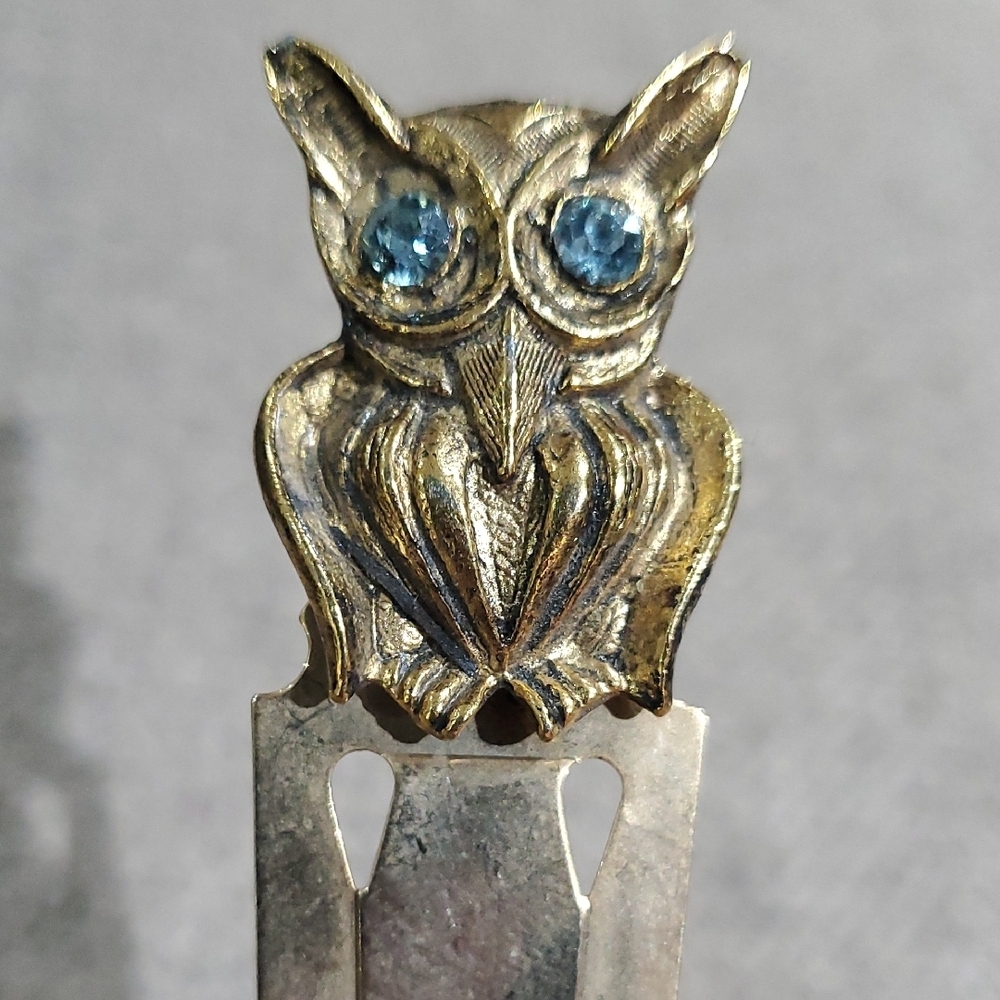 Vintage Blue Eyes Gold Tone Owl Bookmark Reading Library Novels Lounging
